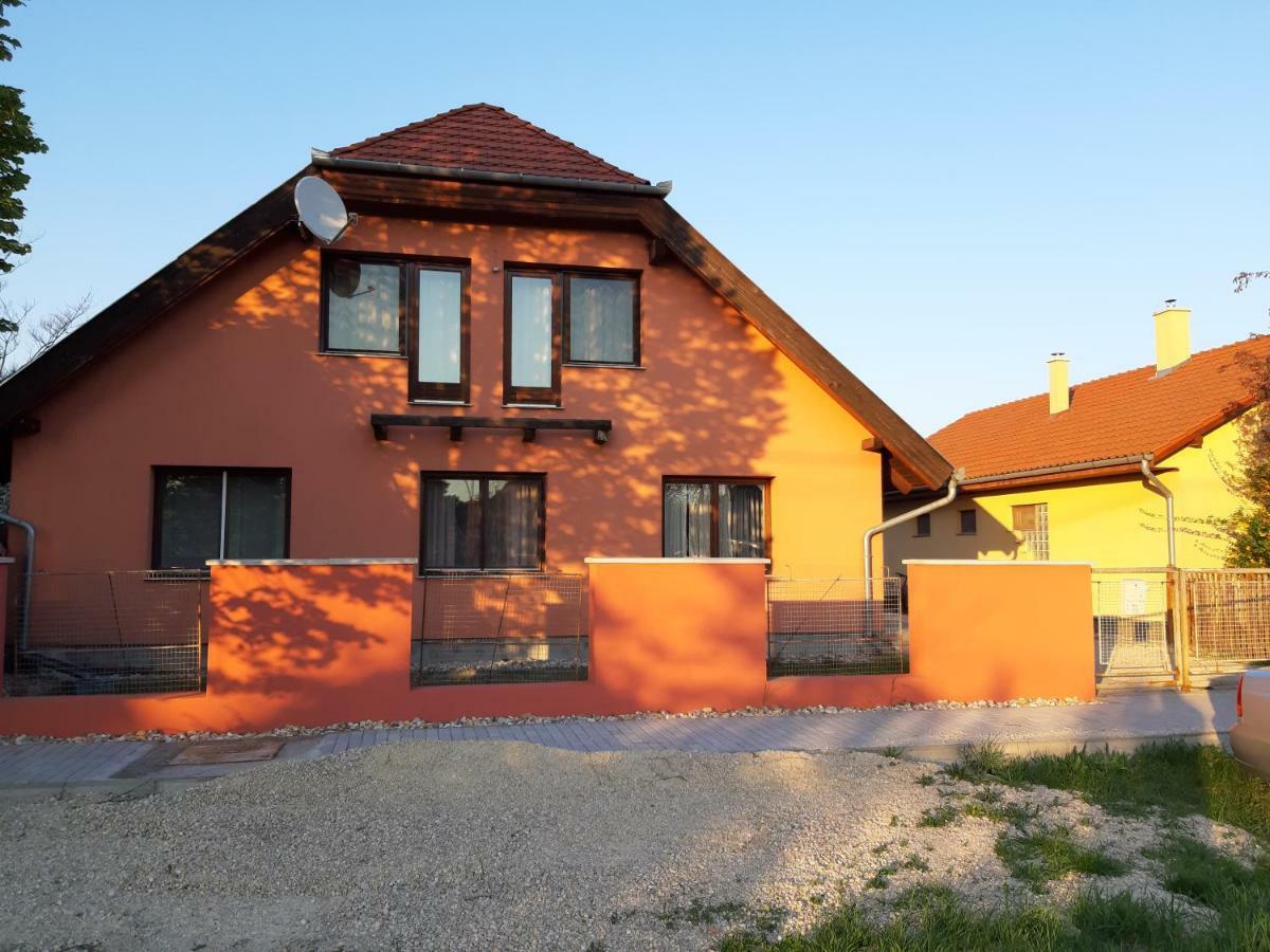 Napos Vendégház Győr Kültér fotó